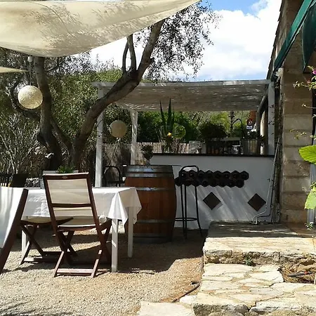 El Encinar De Guest house