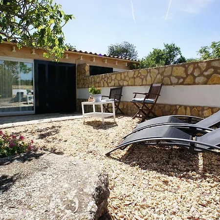 El Encinar De Guest house